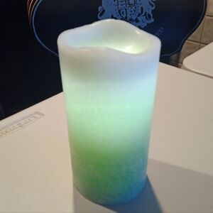 Candle fake battery operated